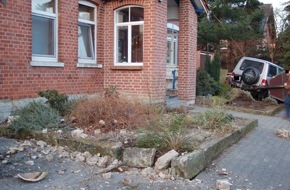 Polizeiinspektion Nienburg / Schaumburg: POL-STH: Hausschwein "flüchtet" nach Verkehrsunfall