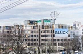 DEVK Versicherungen: Kunst am Bau im Umbau