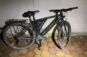Polizeidirektion Neustadt/Weinstraße: POL-PDNW: Fahrraddiebstahl in Bahnhofsnähe - Eigentümer gesucht