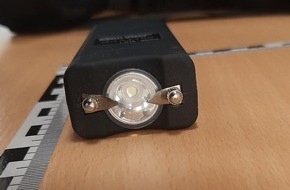 Bundespolizeiinspektion Bremen: BPOL-HB: Mit getarntem Elektroschocker ins Flugzeug? - Unwissenheit schützt nicht vor Strafe!