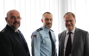 Kreispolizeibehörde Ennepe-Ruhr-Kreis: POL-EN: Vom Ennepe-Ruhr-Kreis in den Kosovo