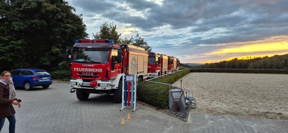 FW Schalksmühle: Feuerwehr trifft Pferd