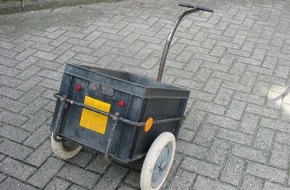 Polizeiinspektion Cuxhaven: POL-CUX: Fahrradanhänger mit Diebesgut aufgefunden