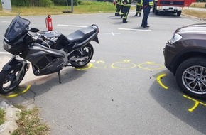 Feuerwehr Schermbeck: FW-Schermbeck: Verkehrsunfall im Kreuzungsbreich Hünxer Str./Maassenstraße