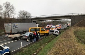 Polizeidirektion Wittlich: POL-PDWIL: Verkehrsunfall auf der B 51