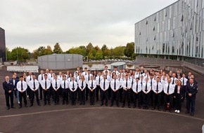 Polizei Mettmann: POL-ME: 70 neue Polizistinnen und Polizisten f&uuml;r den Kreis Mettmann - 2609009