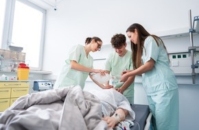 Klinikum N&uuml;rnberg: Pressemitteilung: Bayern unterst&uuml;tzt Medizinstudierende der PMU in N&uuml;rnberg mit neuem Stipendium