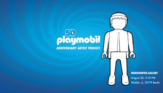 PLAYMOBIL: Playmobil-Großfiguren werden zu einzigartigen Kunstwerken