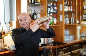 Das Seehotel Niedernberg: Seehotel Niedernberg: Özkan Önder ist neuer Barchef