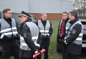 POL-ROW: ++ Rotenburger Polizei übt Anschlagszenario - Viele Polizeikräfte im Stadtgebiet unterwegs ++