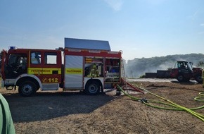 Feuerwehr Ratingen: FW Ratingen: Brandgeruch in Ratingen - Homberg durch schwelenden Misthaufen - Feuerwehr im Einsatz