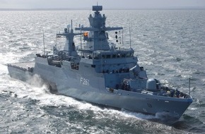 Presse- und Informationszentrum Marine: Auslaufen Korvette "Magdeburg" zu UNIFIL Erstmalige Teilnahme einer Korvette an einem Auslandseinsatz (BILD)