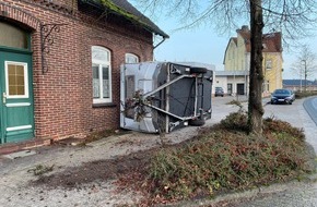 Polizeiinspektion Wilhelmshaven/Friesland: POL-WHV: Verkehrsunfall in Zetel