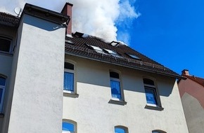 Landespolizeiinspektion Nordhausen: LPI-NDH: Dachgeschosswohnung ausgebrannt