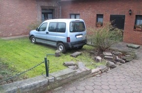 Polizeiinspektion Nienburg / Schaumburg: POL-NI: Pkw steht im Vorgarten