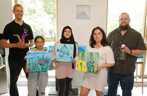 BRITA GmbH: Kunstworkshop in Frankfurter Arche: Wassermotive verwandeln Kinder in stolze Künstler