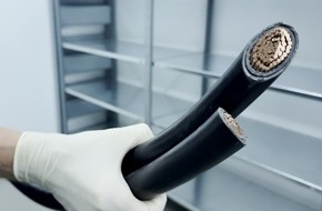 Polizeidirektion Osnabrück: POL-OS: Durchsuchungen und Festnahme nach Einbrüchen in Windenergieanlagen