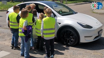 Polizeipräsidium Oberhausen: POL-OB: Grundschüler loben und ermahnen Autofahrer in Oberhausen