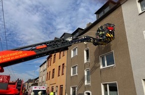 Feuerwehr Mülheim an der Ruhr: FW-MH: Küchenbrand in Mehrfamilienhaus - keine Verletzten