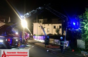 Feuerwehr Plettenberg: FW-PL: OT-Stadtmitte. Feuerwehr rettet Person nach mutmaßlichem Sturz von Brücke aus Bachlauf. Rettungshubschrauber angefordert.