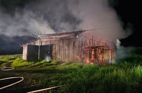 Feuerwehr der Stadt Arnsberg: FW-AR: Brennende Scheune nicht mehr zu retten