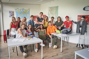 Am Montag geht bei RTL II die Schule wieder los: Neue Folgen von &quot;Krass Schule - Die jungen Lehrer&quot;