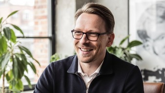 RegSus Consulting GmbH: &bdquo;Macht mal was mit KI&ldquo;: IT-Experte erkl&auml;rt, warum Unternehmen bei KI gerade ihre Digitalisierungsfehler wiederholen