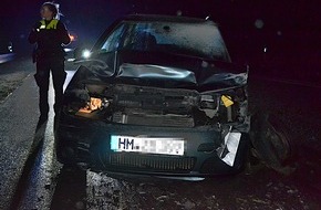 Polizeiinspektion Hameln-Pyrmont/Holzminden: POL-HM: Alkoholisierter Autofahrer verunfallt bei Eimbeckhausen auf der Bundesstraße 442