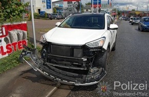 Polizeipräsidium Westpfalz: POL-PPWP: Bei Verkehrsunfall verletzt