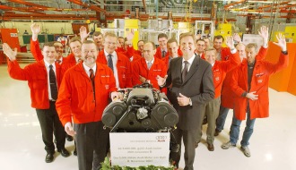 Audi AG: Fünf Millionen Motoren aus dem Audi Werk in Ungarn /
Hightech-Standort steigert internationale Wettbewerbsfähigkeit