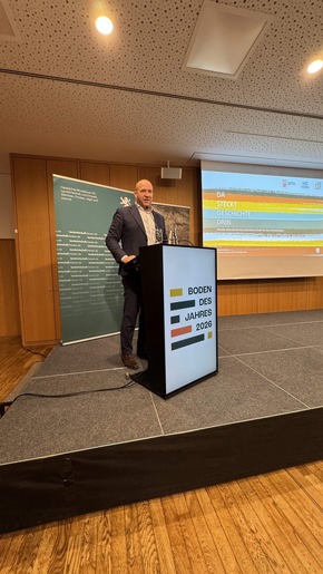 Hessen übernimmt Schirmherrschaft für den Archivboden – Boden des Jahres 2026