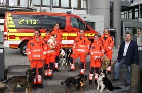 Feuerwehr VG Asbach: FW VG Asbach: Neue Fachgruppe Suchhunde bei der Feuerwehr
