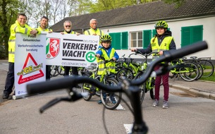 Polizei Gelsenkirchen: POL-GE: Verkehrswacht GE sponsert neue Fahrräder
