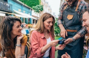 EURO Kartensysteme GmbH: Drau&szlig;en genie&szlig;en, bequem bezahlen / G&auml;ste bewerten Kartenzahlung in der Au&szlig;engastronomie positiv