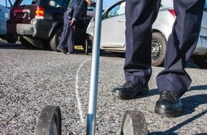 Polizei Rhein-Erft-Kreis: POL-REK: Mofa-Fahrer gestürzt - Wesseling