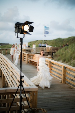 Celebrate Love – in jedem Augenblick Neue Long Lasting Mascara komplettiert das Bridal Look Portfolio Mercedes-Benz Sommerort Sylt mit Kaviar Gauche, IWC, Leica und Dr. Hauschka