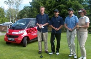 Swiss Sales: Viel Prominenz und Golfprofis trafen sich am 8. Juni 2002 zum
Wohlfahrtsturnier "evviva!-VIP Golfcup"