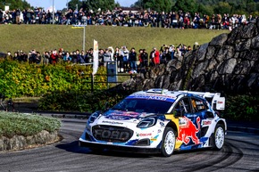 M-Sport Ford schließt die Rallye-WM-Saison mit erneutem Podiumsergebnis in Japan positiv ab