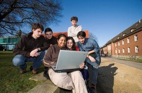 Vodafone Stiftung Deutschland gGmbH: Gewinn und Gemeinwohl - Jacobs University und Vodafone Stiftung  suchen studentische Entrepreneurs (Mit Bild)