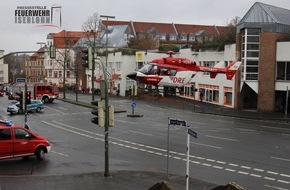 Feuerwehr Iserlohn: FW-MK: Rettungshubschrauberlandung sorgt für Chaos in der Innenstadt