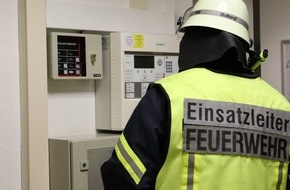 Freiwillige Feuerwehr Gemeinde Schiffdorf: FFW Schiffdorf: Brandmeldeanlage entpuppt sich als Fehlalarm