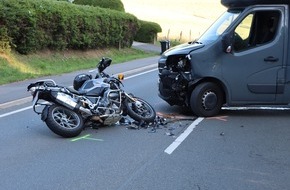 Kreispolizeibehörde Oberbergischer Kreis: POL-GM: Motorradfahrer bei Unfall auf der B237 schwer verletzt