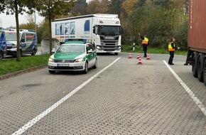 Hauptzollamt Bremen: HZA-HB: Zoll prüft Speditionsgewerbe / In sieben Fällen müssen weitere Prüfungen durchgeführt werden