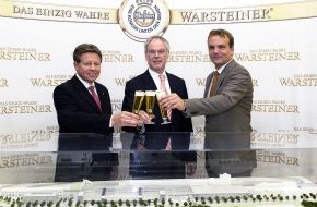 Warsteiner Brauerei: Pole Position für Warsteiner /  Die Warsteiner Brauerei und der Nürburgring beschließen Partnerschaft