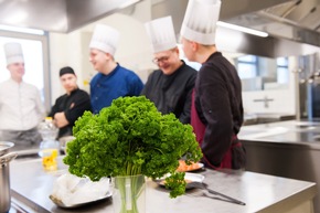 „Herzogs Gastgeber“ werben für die gastgewerbliche Ausbildung im Herzogtum Lauenburg