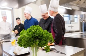 Herzogtum Lauenburg Marketing und Service GmbH: „Herzogs Gastgeber“ werben für die gastgewerbliche Ausbildung im Herzogtum Lauenburg