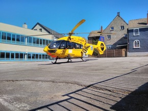 FW-Heiligenhaus: Feuerwehr unterstützt Rettungsdienst bei kompliziertem Einsatz (Meldung 8/2020)