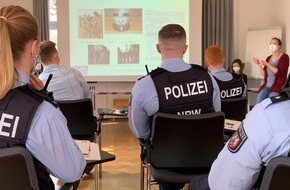 Polizeipräsidium Recklinghausen: POL-RE: Kreis RE/Bot/Münster: Polizei besucht geschichtsträchtigen Ort