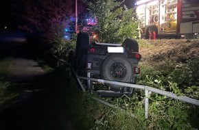 Feuerwehr Bochum: FW-BO: Zwei sehr schwere Verkehrsunfälle in der Nacht zum Samstag in Bochum