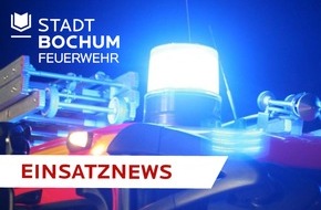 Feuerwehr Bochum: FW-BO: Blitzeinschlag in Bochum Langendreer